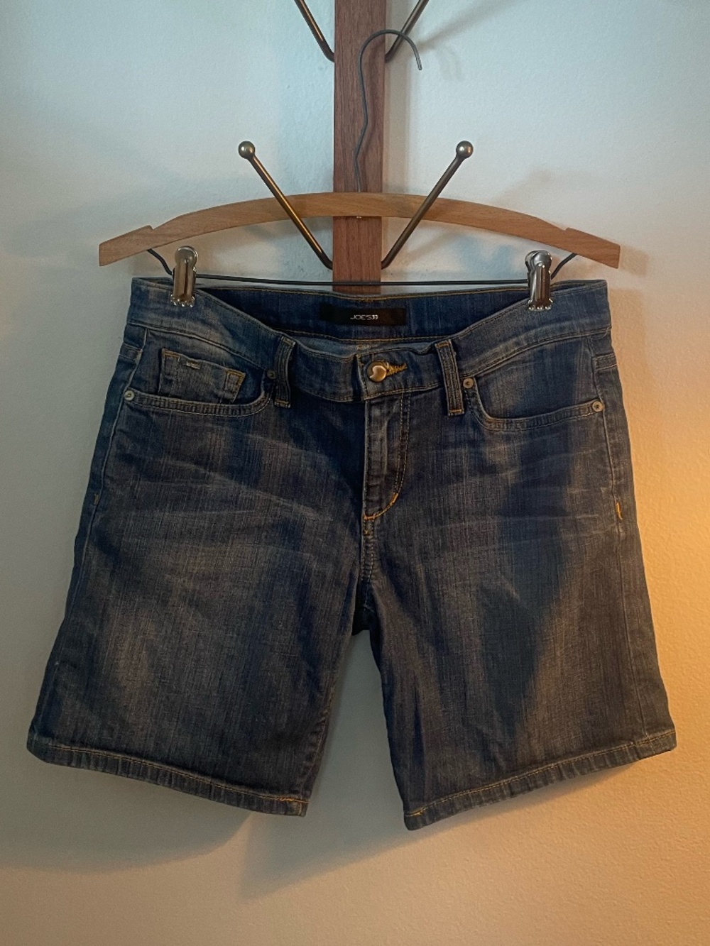 Joe's Jeans Freya Shorts Size 27